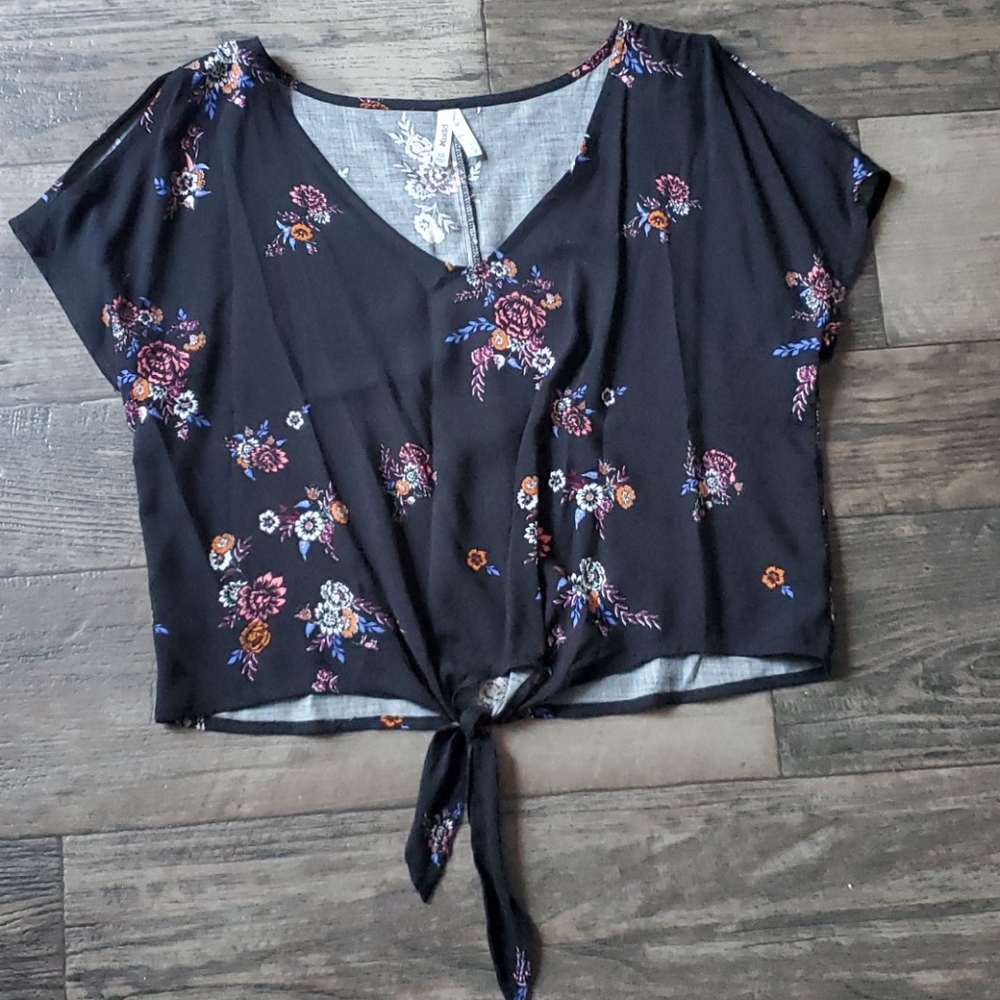 Mudd Floral Tie Front Cold Shoulder Top